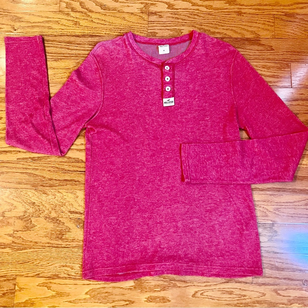 Hollister size medium men’ red Henley, long sleeve shirt.